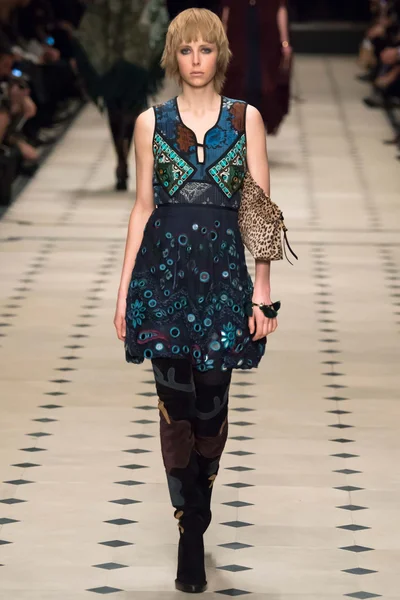 Look 53